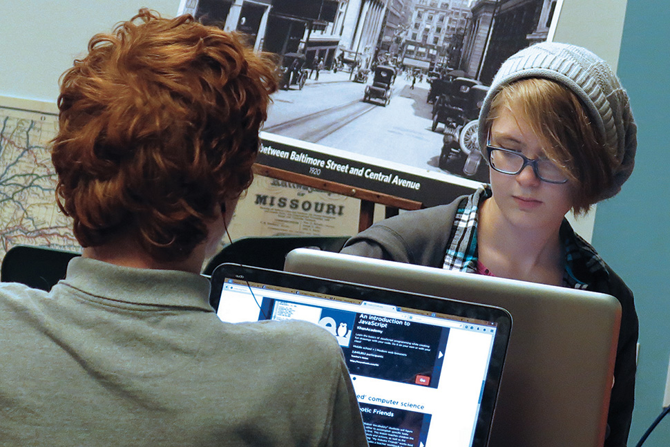 Kansas City (Mo.) Public Schools students work on the computers at Kansas City Public Library. (Photo: Kansas City (Mo.) Public Library)