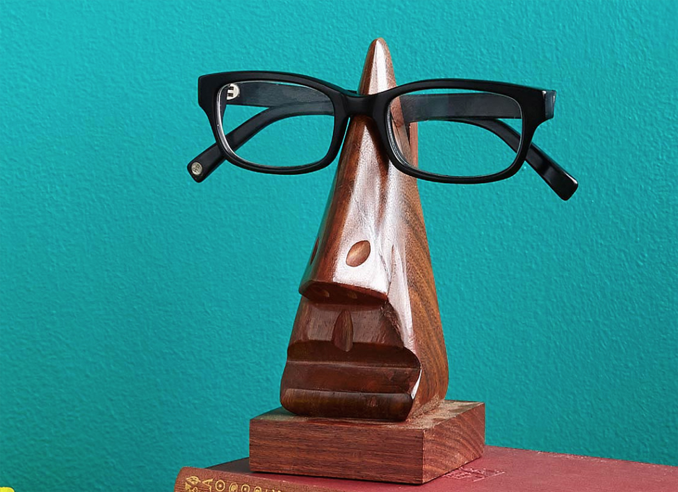 HSSS handcarved eyeglasses holder