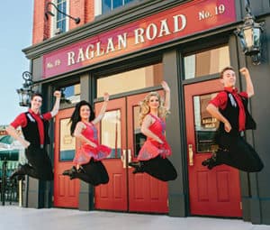 Irish dancers at Raglan Road