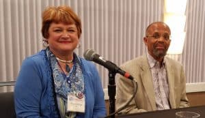 Topeka and Shawnee County (Kans.) Public Library Director Gina Millsap and <em>Washington Post</em>columnist Joe Davidson.