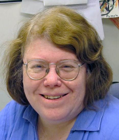 Former American Libraries Senior Editor Beverly Goldberg