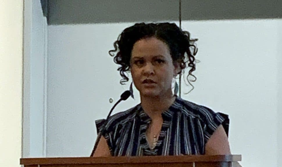 Author Jeanine Cummins