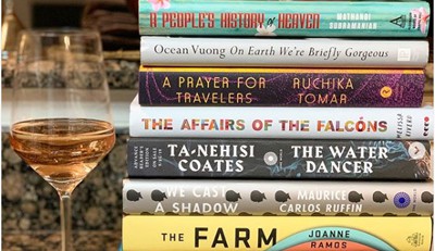 July 24 post from Bookstagrammer Spines and Vines