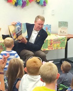 Missouri Rep. Steve Helms reads at Legislative Storytime at the Schweitzer Brentwood branch of Springfield–Greene County Library District. (Photo: Erin Gray/Springfield–Greene County (Mo.) Library District)