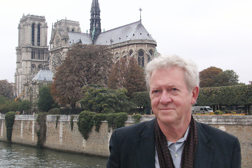 Leonard Kniffel outside Notre Dame in Paris