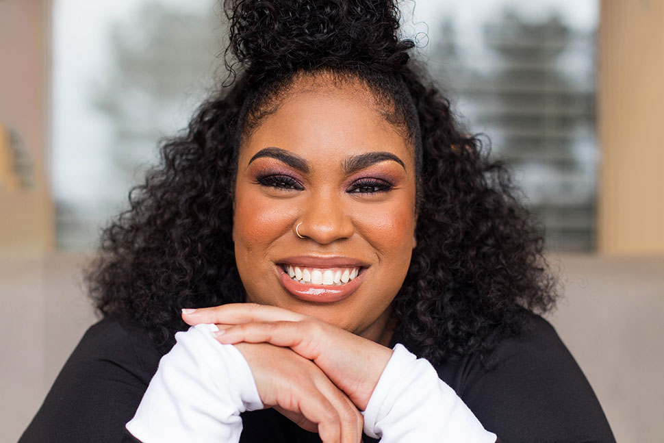 Angie Thomas