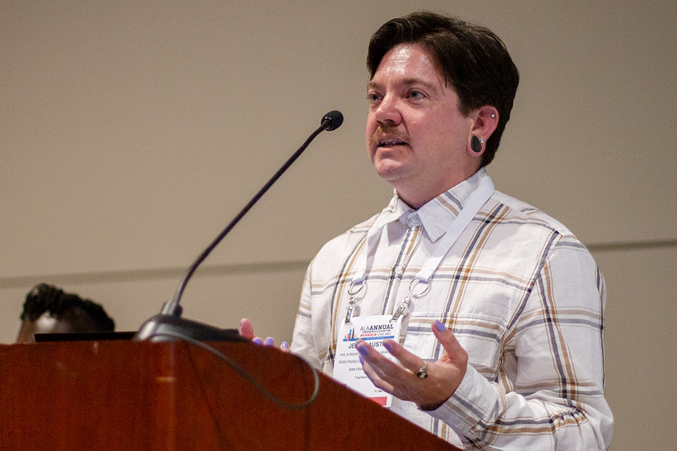 Jeanie Austin speaks at a podium during a session at ALA's Annual Conference and Exhibition.