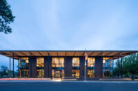Deschutes Public Library, Redmond (Ore.) Library